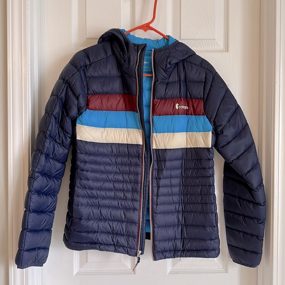 Cotopaxi hooded jacket, warm lightweight puffer
